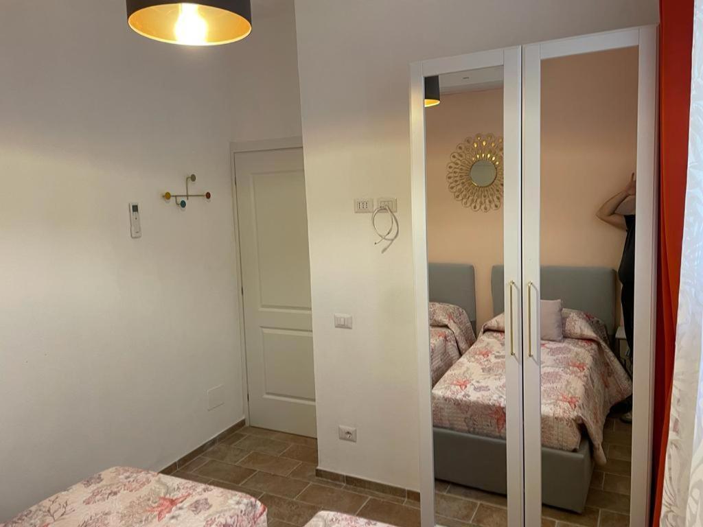 Maddy House - 50 Mt Dal Mare Villa Porto Santo Stefano  Buitenkant foto